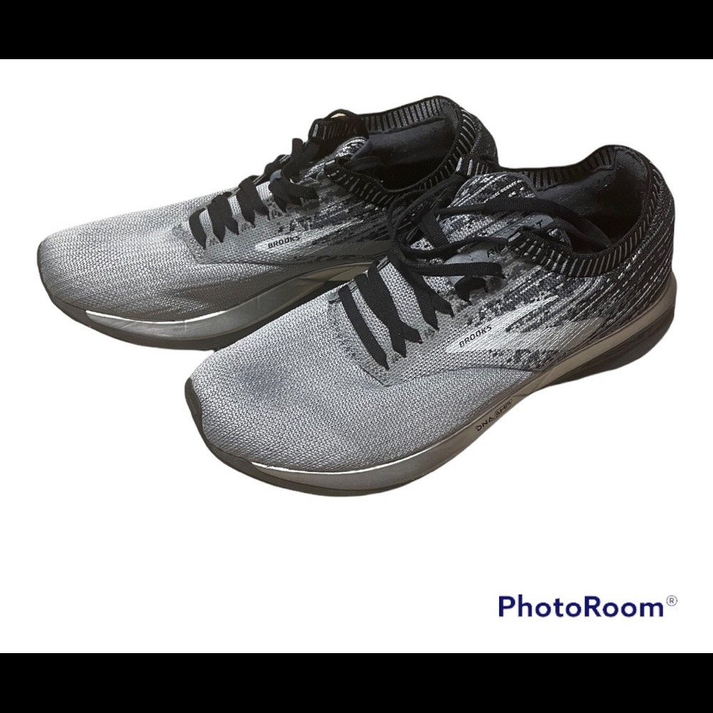 Brooks Ricochet Running Shoe